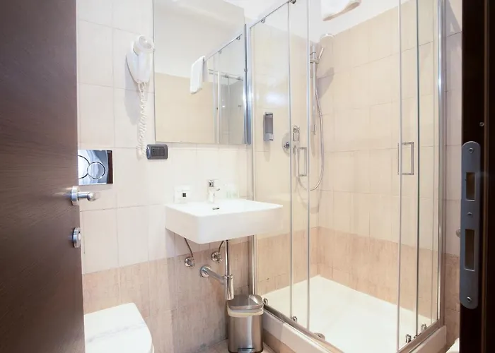 Rometobe Guest house 4*